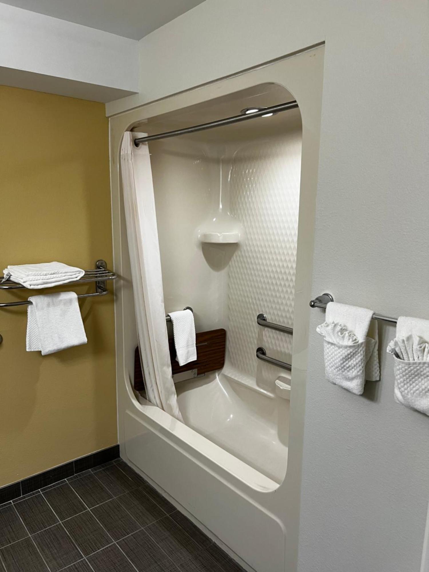 Sleep Inn Tinley Park I-80 Near Amphitheatre-Convention Center Eksteriør billede